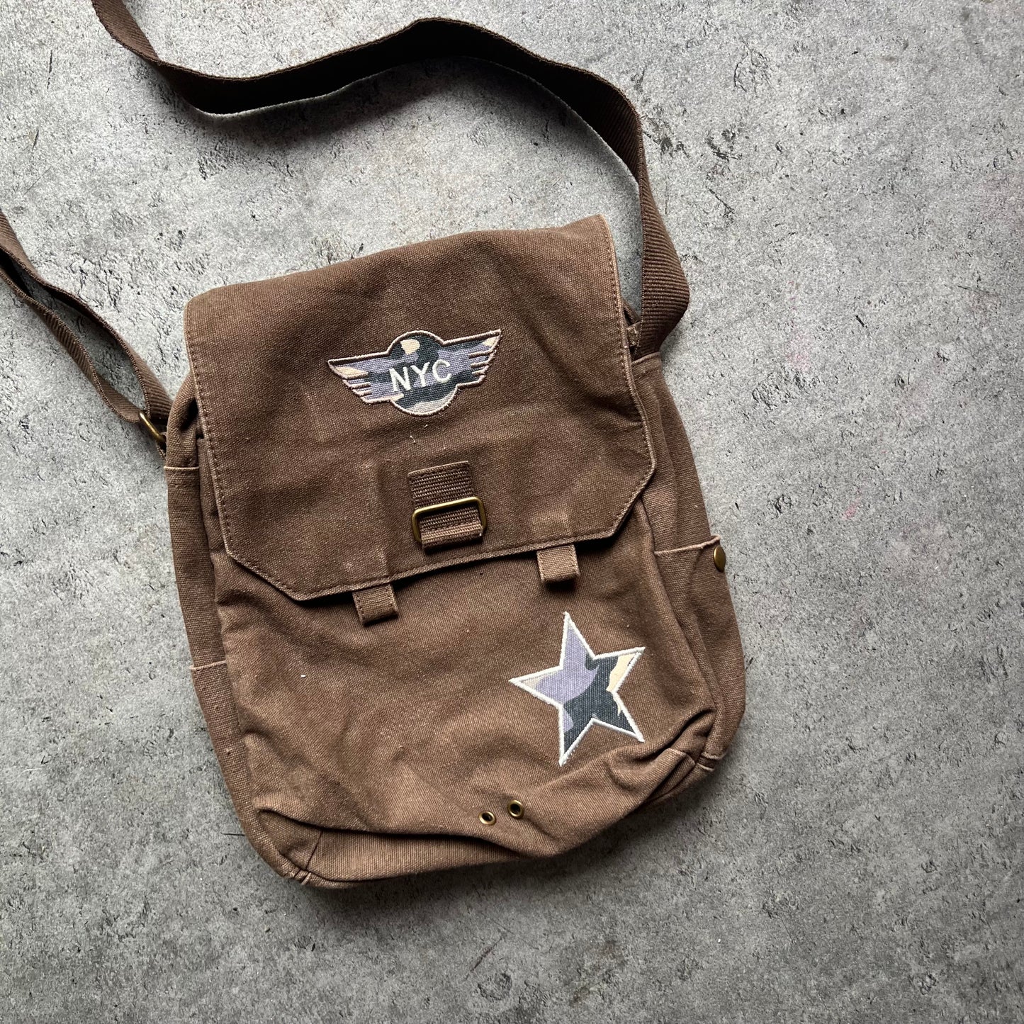 Brown NYC Shoulderbag