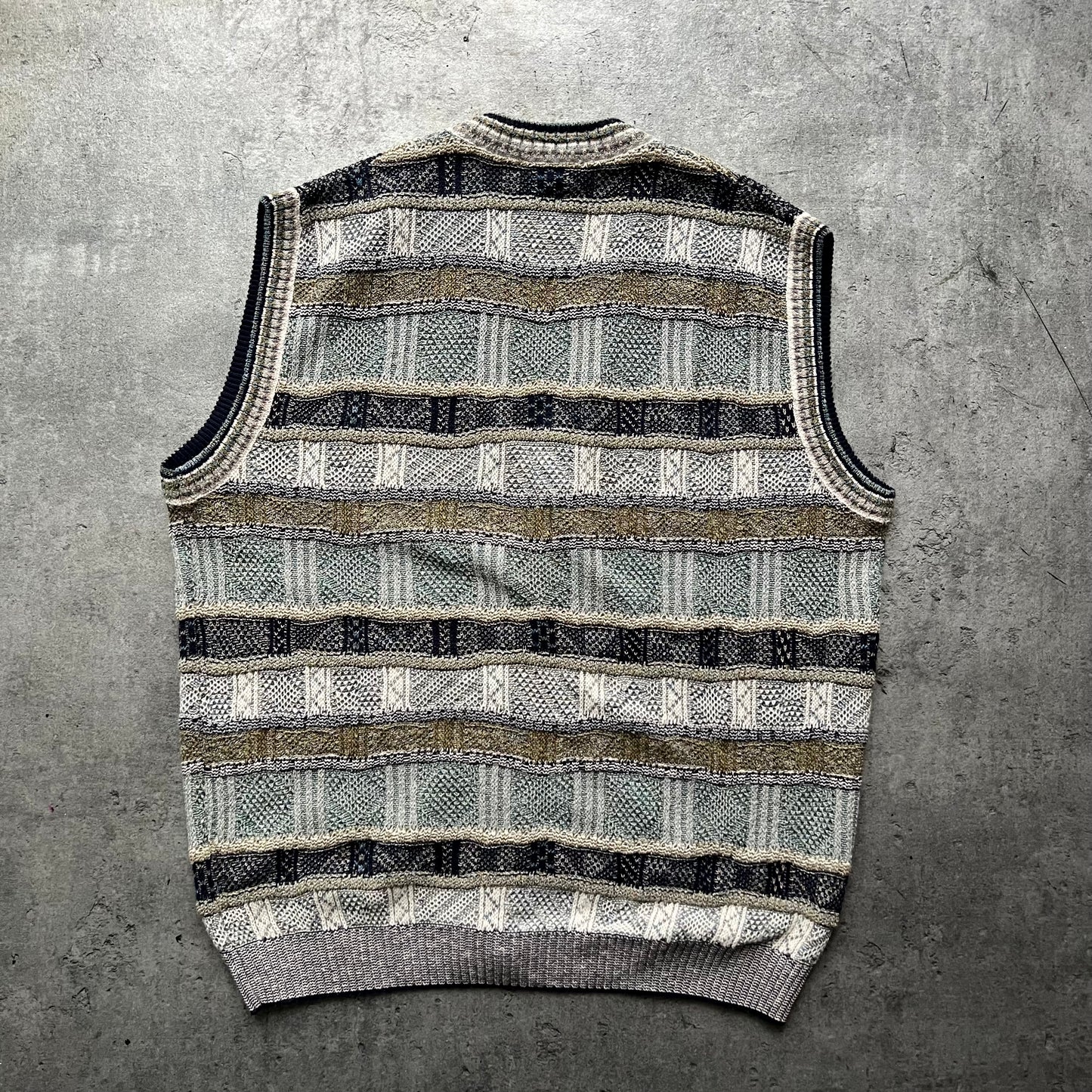 College Vintage Vest