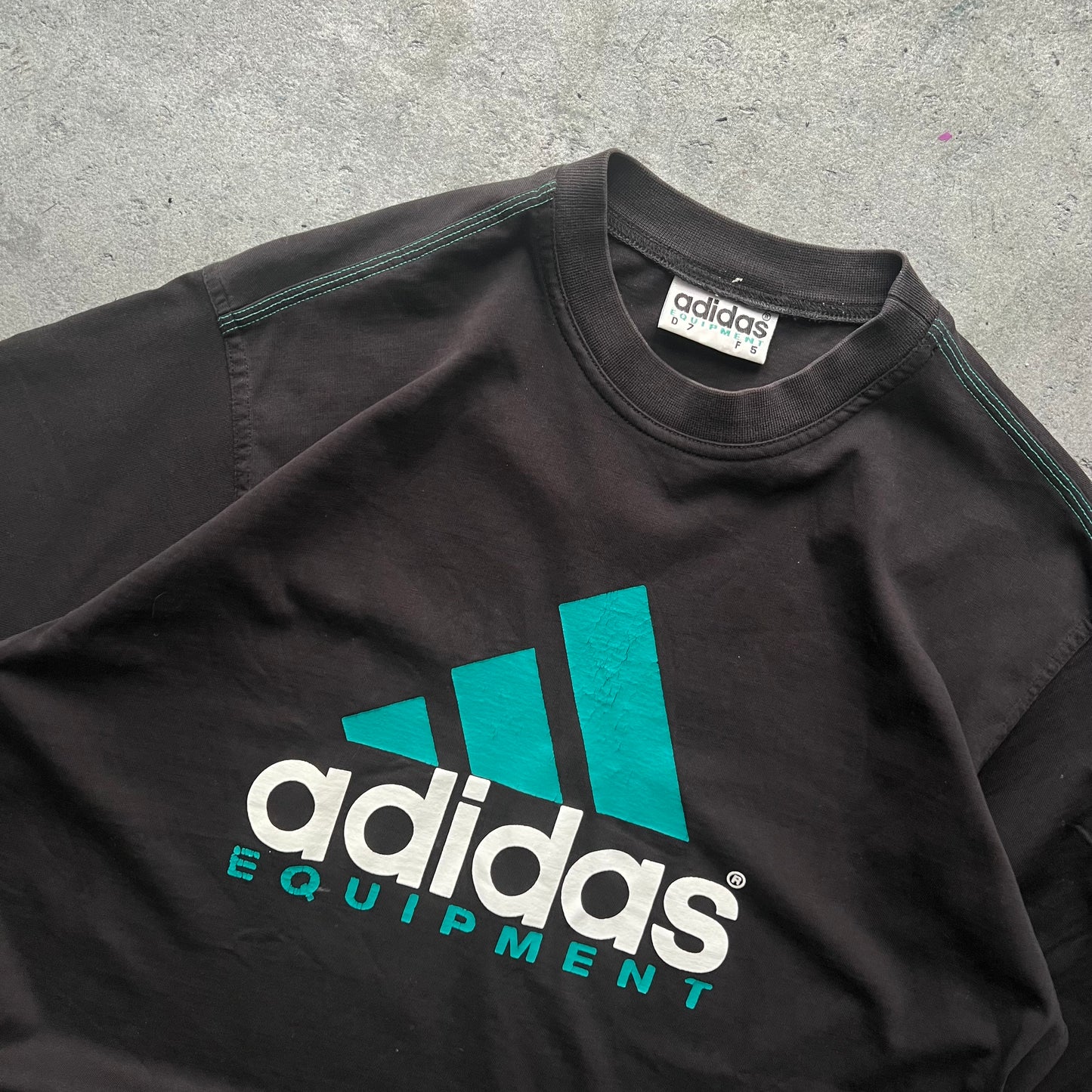 Adidas Vintage T-Shirt