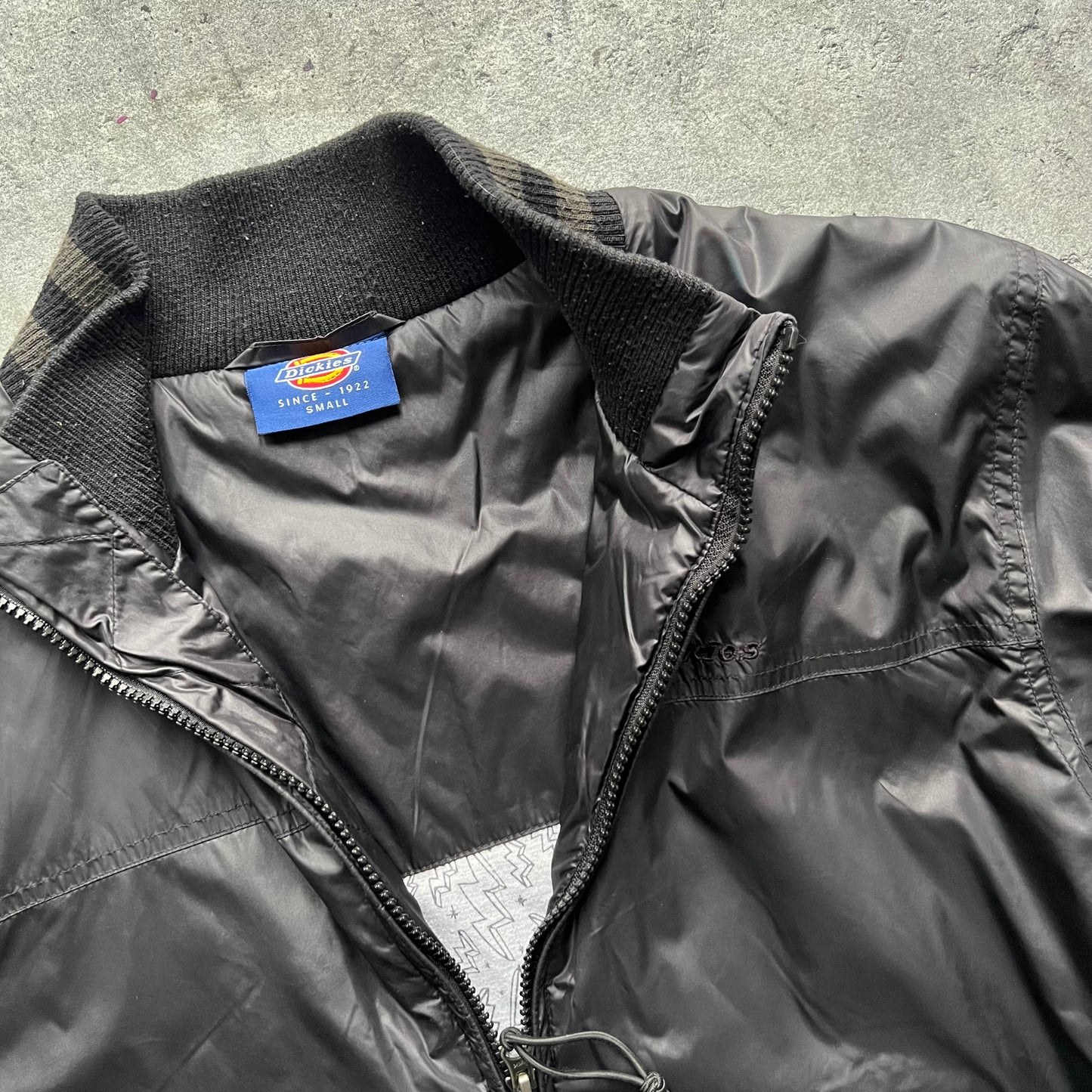 Dickies Black Windbreaker