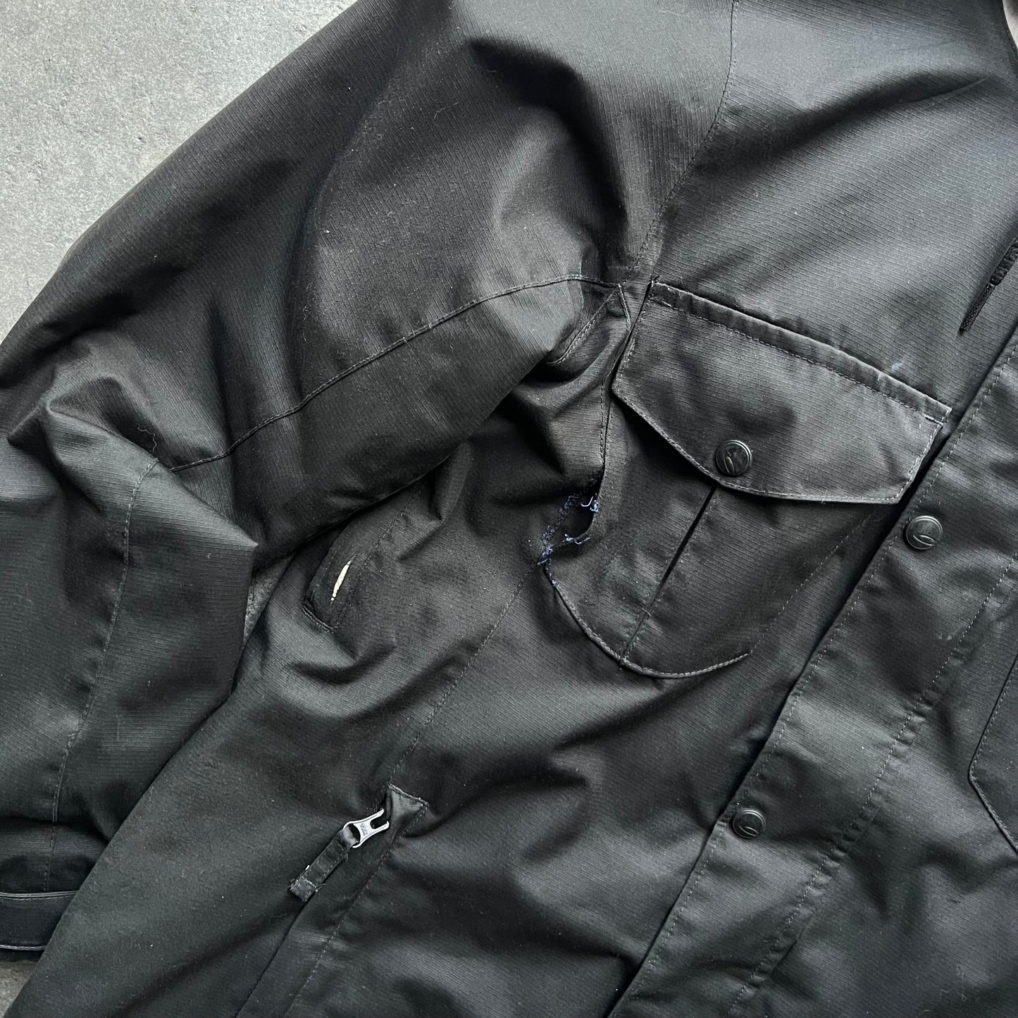 Oakley Windbreaker Gorpcore