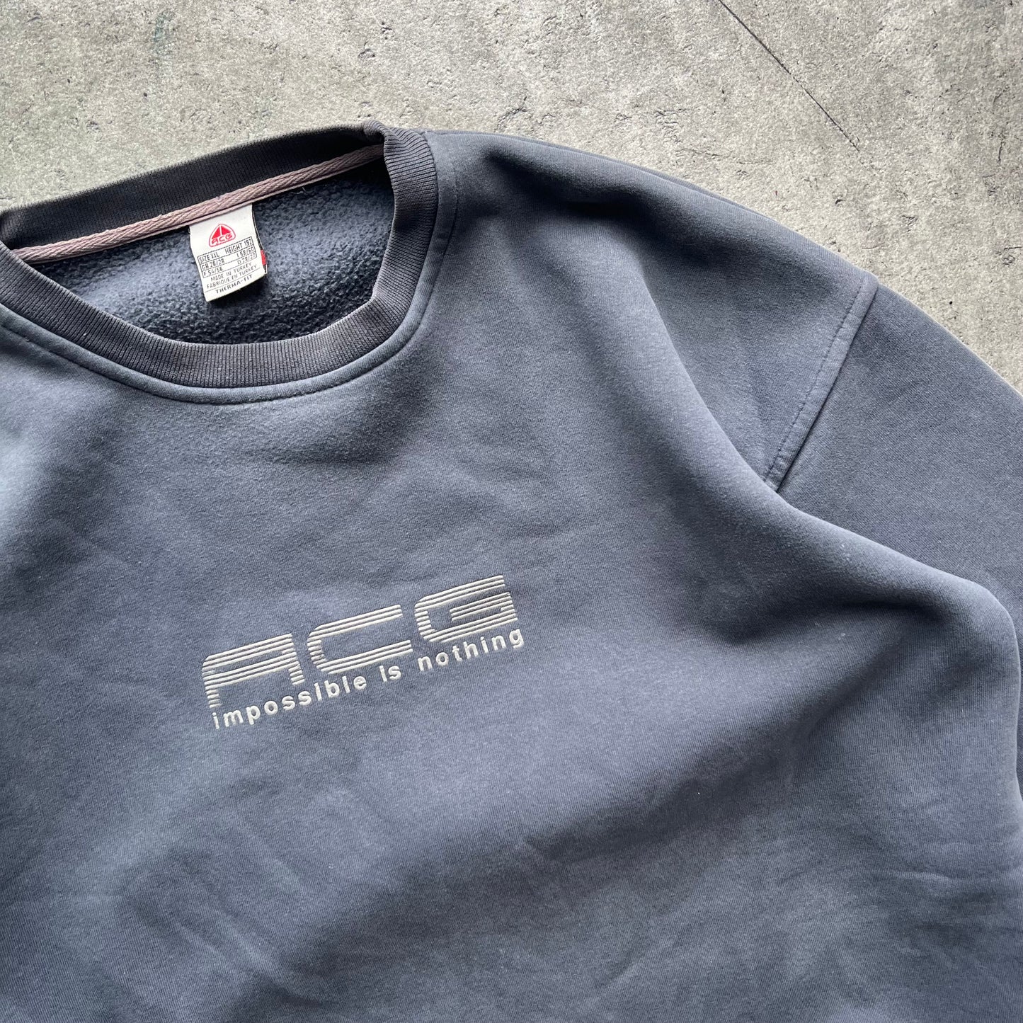 ACG Vintage Crewneck 90’s