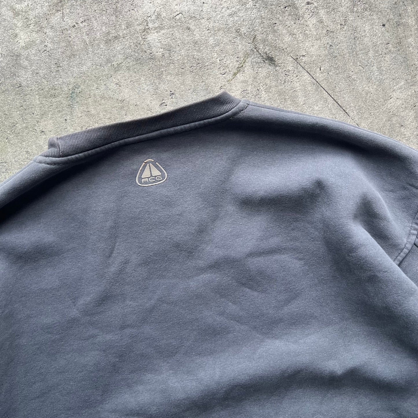 ACG Vintage Crewneck 90’s