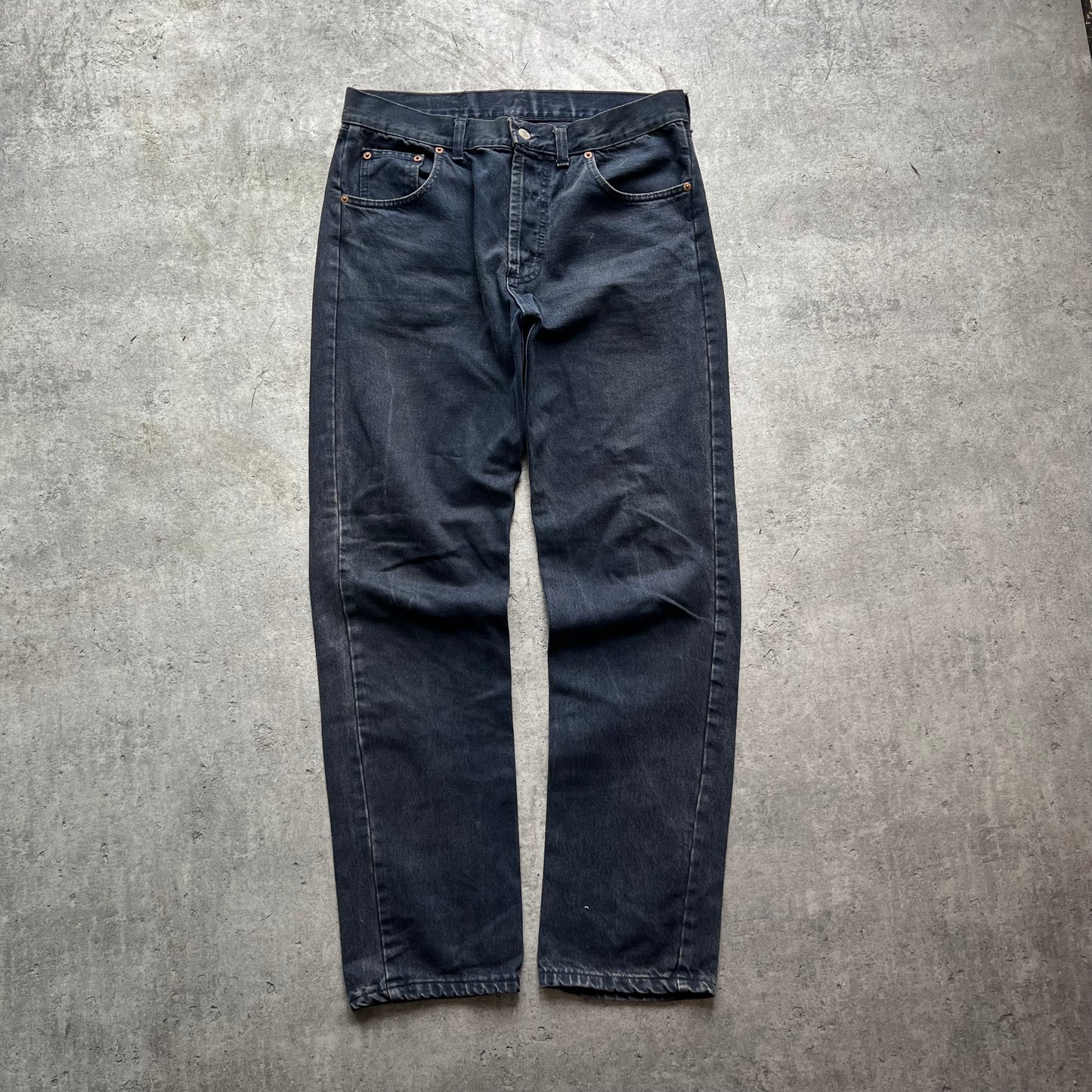 Levis Dark Blue Jeans