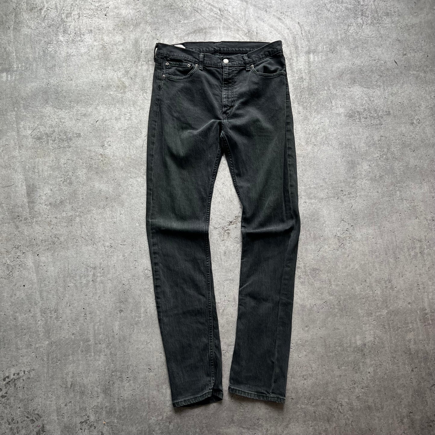 Levis Black Pants