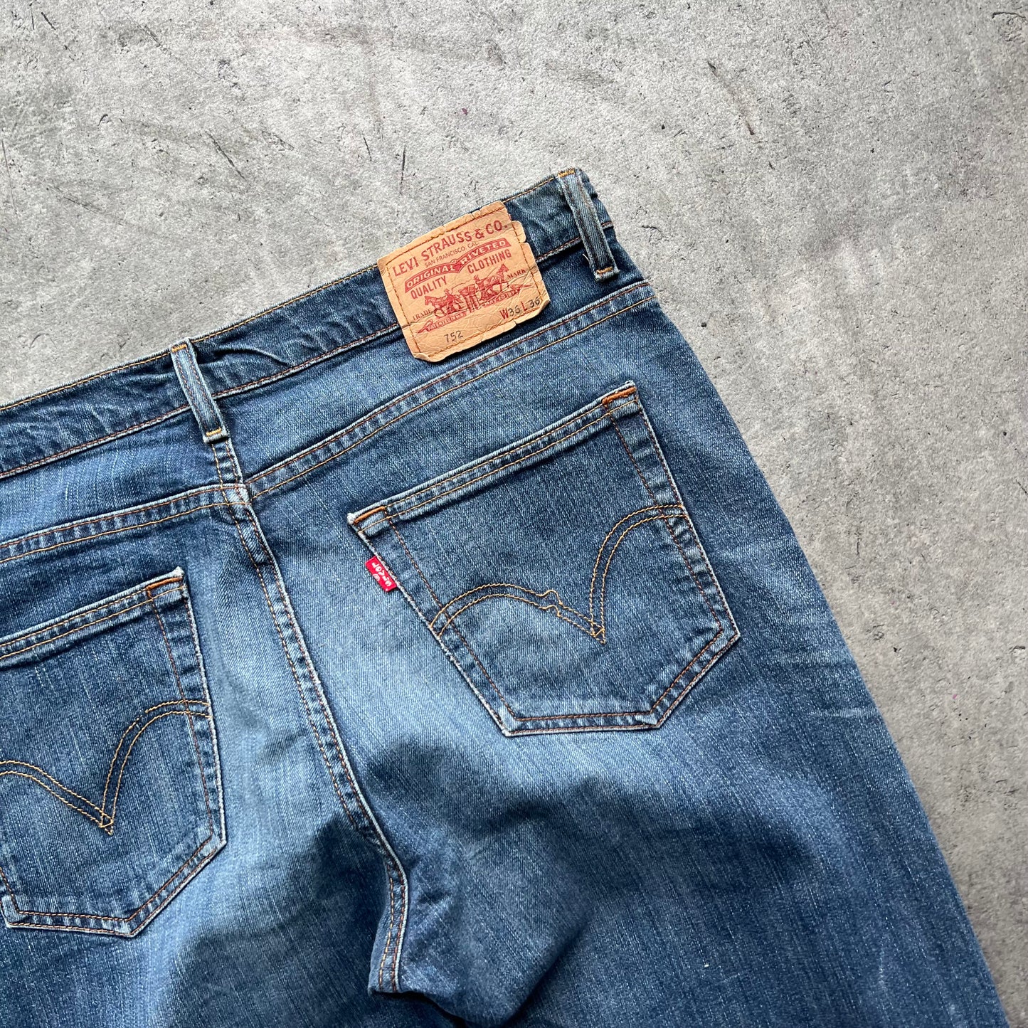 Levis Jeans 752