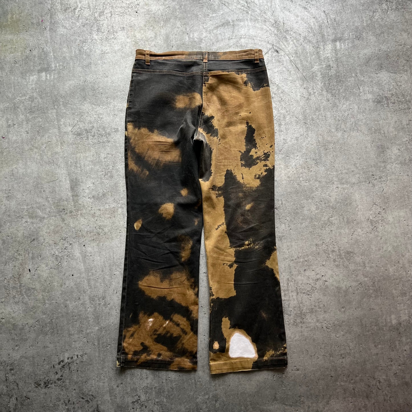 Tiger Motive Pants