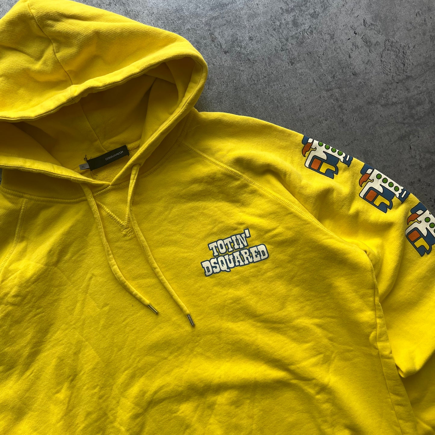 Vintage Dsquared2 Yellow Totin Dsquared Totem Hoodie Pullover