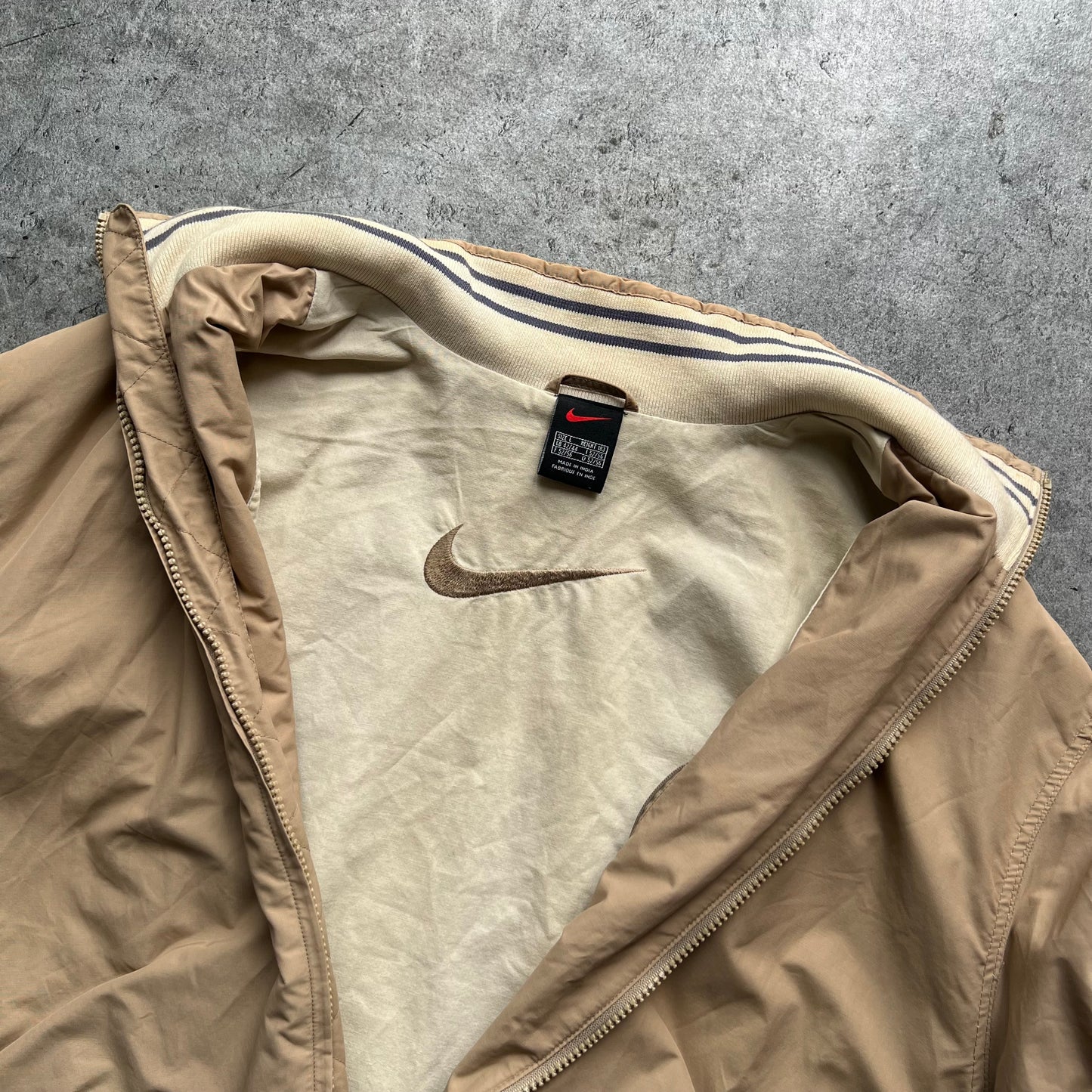 Nike 90s Beige Windbreaker